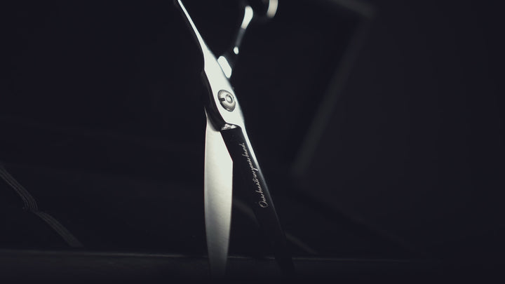 Youki Friseurschere zum Mieten